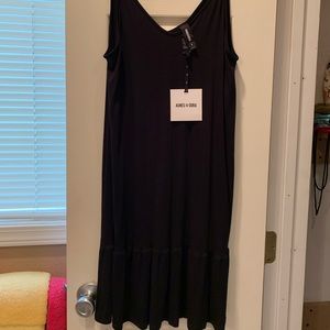 NWT Agnes & Dora Slip Dress